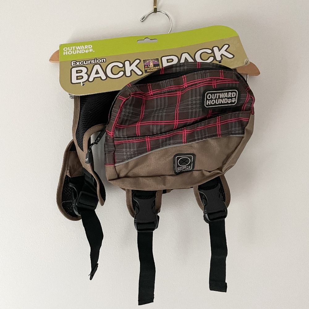 Outward Hound // Pet Excursion Backpack